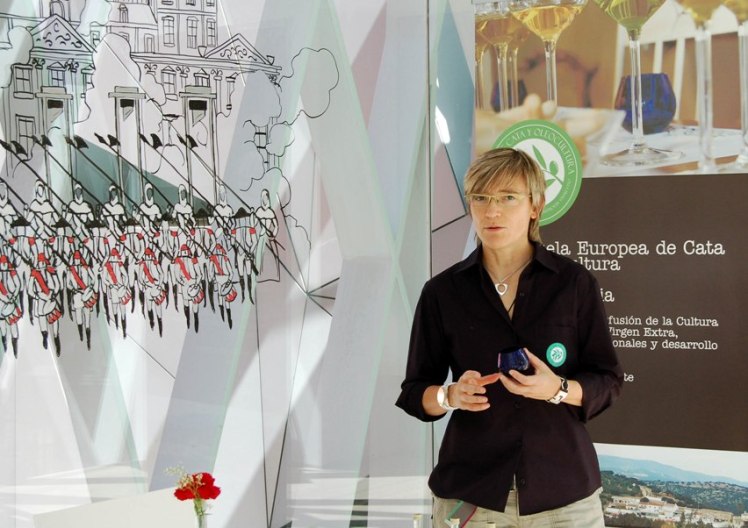 Mar Luna Villacañas